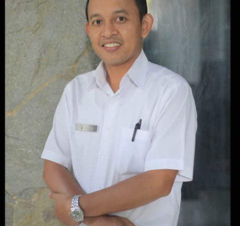 Ade Suarsa, S.Pd