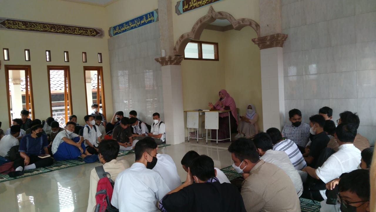 Pesantren Ramadhan SMPN 1 Kuningan